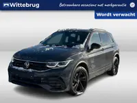 Volkswagen Tiguan 1.4 TSI eHybrid 245pk R-Line Business+ DSG Automaat / Panorama dak / BLACK STYLE /