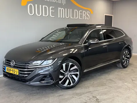 Volkswagen Arteon Shooting Brake 1.4 TSI eHybrid Trekhaak/Massage/Pano/360/Carplay/ACC/Stoel&Stuurve