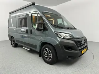 Pössl Summit Shine 540 AUTOMAAT ZGAN COMPLEET INCL. STALLING