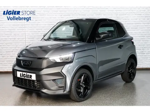 Ligier JS50 Elite TH E5+ / Diesel / Achteruitrijcamera / 15 Inch mat zwarte wielen