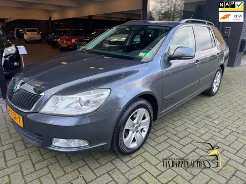Skoda Octavia Combi Skoda Octavia Combi 1.2 TSI Ambition Business Line