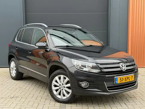 Volkswagen Tiguan 1.4 TSI Sport&Style|100% onderhouden|Trekhaak|Camera|Climate Control|Cruise Contro