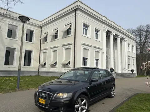 Audi A3 Sportback 2.0 TFSI AUT, Panoramadak, leder