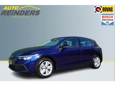 Volkswagen Golf 1.0 TSI 110pk Life + Carplay/ Navi/ ACC/ Parkeersensoren/ Mooi/ Garantie!