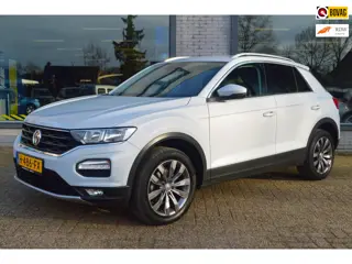 Volkswagen T-Roc 1.0 TSI Style ADAPTIVE CRUISE|PDC|LMV