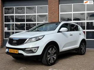 Kia Sportage 2.0 Super Pack, Automaat, pano dak, 1/2 leder, navi, camera, cruise, PDC, Trekhaak etc.