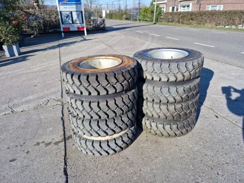 Mitas 8X nieuwe luchtband 7.50-15/14 ply