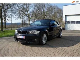 BMW 1-serie 125i M Sport 3 liter Automaat in nieuwstaat