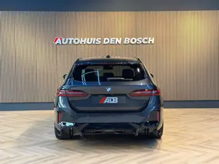BMW 5-serie Touring 520i M Sport Pro - Pano - HK - Memory
