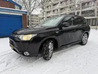 Mitsubishi Outlander 2.0 PHEV instyle Hybrid Panorama Leder Cruise