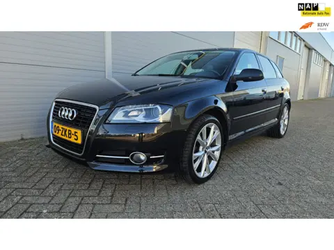 Audi A3 Sportback 1.2 TFSI Attraction Advance | Automaat | Trekhaak | APK 03-2027
