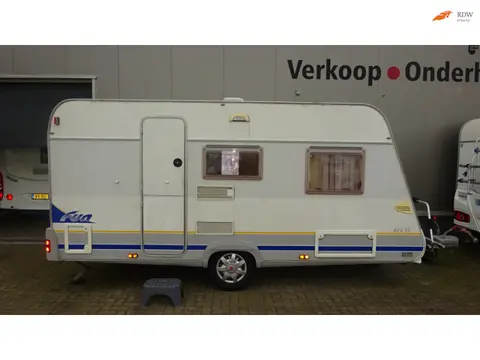 BURSTNER FUN 420 TS 2003 VASTBED TREINZIT 884 kg leeg