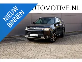 Mitsubishi Outlander 2.0 PHEV Executive Edition 1e eigenaar, Panoramadak, Leren bekleding, Trekhaak,