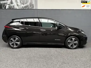 Nissan LEAF N-Connecta 40 kWh BTW AUTO