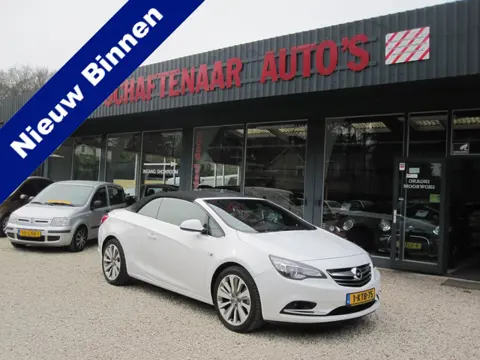 Opel Cascada 1.4 Turbo ecoFLEX Cosmo super mooi  met trekhaak  apk 25-04-2027