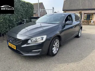 Volvo V60 2.0 D4 Momentum AUTOMAAT (bj 2014)