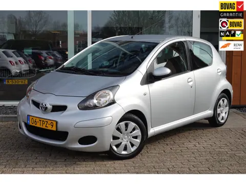Toyota Aygo 1.0-12V Comfort Navigator