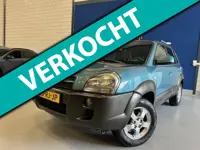 Hyundai Tucson 2.0i Dynamic / bj.2005 / kleur: blauw / airco / sportvelgen / trekhaak / etc /NAP met