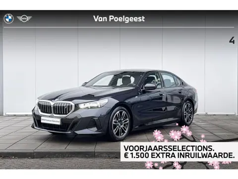 BMW i5 Sedan eDrive40 M Sport 19 Inch / Comfort Acces / Achterklep Automatisch / Stoelverwarming / A