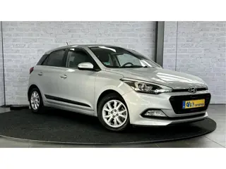 Hyundai i20 1.0 T-GDI Go! / PDC / Cruise / Camera / Trekhaak
