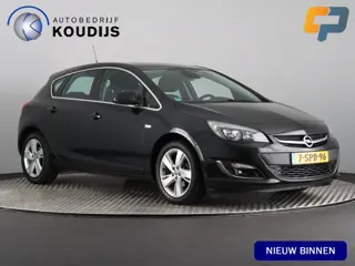 Opel Astra 1.4 Turbo Design Edition (NL-Auto / Trekhaak / Cruise / PDC)