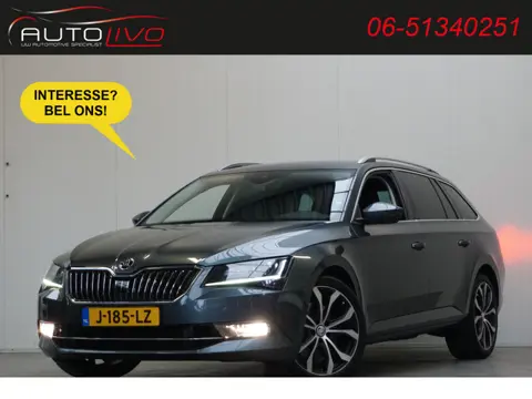 Škoda Superb Combi 2.0 TSI 4x4 Style Business 280 PK! AUTOMAAT! APPLE XENON CLIMA TREKHAAK etc.