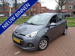 Hyundai i10 1.0i i-Motion Comfort APPLE CARPLAY CAMERA NAVI TEL CRUISECONTROL.....