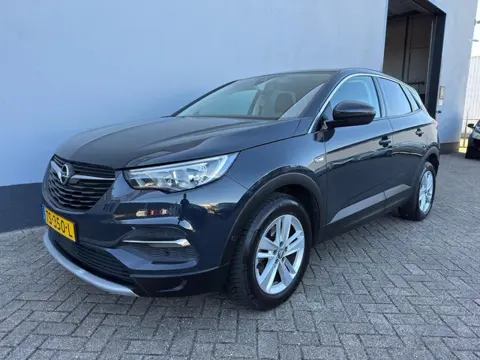 Opel Grandland X 1.2 Turbo Business Executive - Carplay