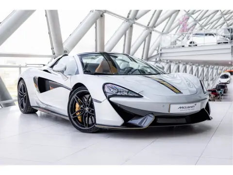 McLaren 570S Spider 3.8 V8 | MSO High Downforce Kit | Sadle tan |