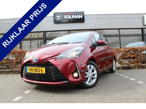 Toyota Yaris 1.5 Hybrid Premium | Rijklaar | Panoramadak | 'Trekhaak' | Keyless | Half-leder | Camer