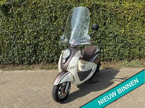 SYM Mio 50 Windscherm Hoog BETAAL met in3