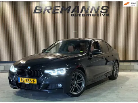 BMW 3-serie 320i M Sport Edition / Automaat / Dealer onderhouden /