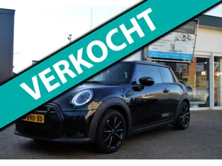 Mini Cooper Electric Black Edition 33 kWh Sportstoel half leder/verwarmd|Apple carplay