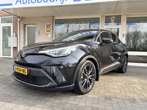 Toyota C-HR 1.8 Hybrid Executive 23.000 K.M. Verw.+in hoogte verst.b. stoelen/Leder stuur+bekl.//Nav