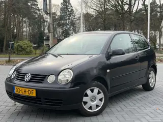 Volkswagen Polo 1.4-16V Highline/Airco/Cruise/3Drs