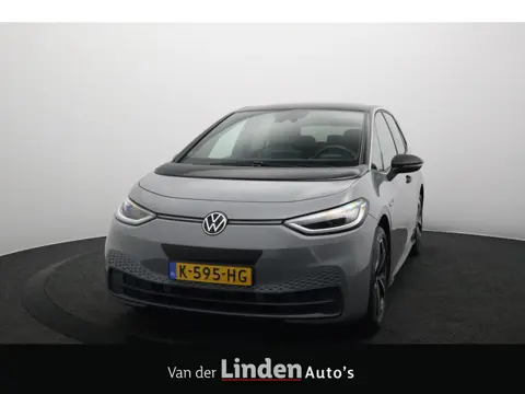 Volkswagen ID.3 First Plus 58 kWh SOH 95,7% | IQ Light | Navigatie | Camera | Stoel/Stuurverwarming