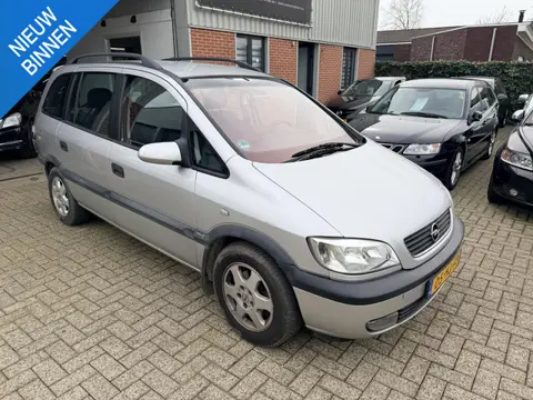 Opel Zafira 1.8-16V Elegance