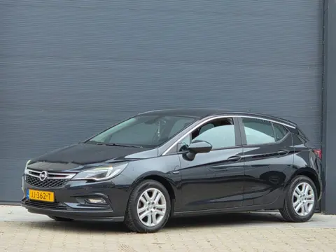 Opel Astra 1.0 Edition nap bomvol optie's nwe apk '27