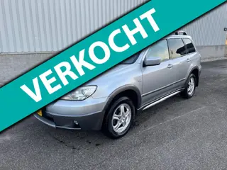 Mitsubishi Outlander 2.4 Intense 4WD APK 02-03-2027