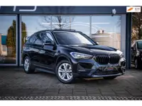 BMW X1 XDrive25e High Executive|Pano|Dealer Onderh|HUD|Apple CarPlay|Cam|LED|