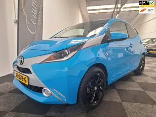 Toyota Aygo 2016. X-play. Luxury pakket. 1e eig. 78.000 km.