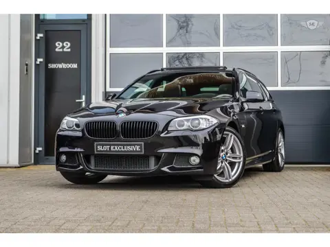 BMW 5-serie Touring 520i HIGH EXECUTIVE|M-PAKKET|PANO|TREKHAAK|LEDER|TOPSTAAT