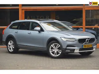 Volvo V90 Cross Country T5 AWD | Panoramadak | Trekhaak 2400KG | Stoelverwarming | Leer | Apple CarP