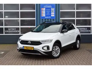 Volkswagen T-Roc 1.0 TSI Life Airco Lichtmetaal Trekhaak Navi