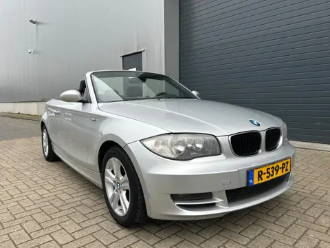 BMW 1-serie Cabrio 118i Executive PDC APK 2008