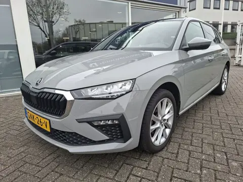 Skoda SCALA 1.0 TSI Business Edition automaat / navi / camera / panoramadak / automaat