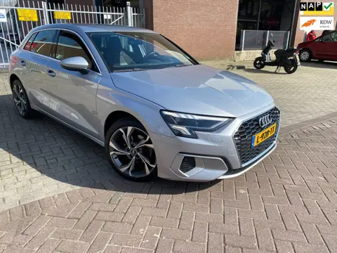 Audi A3 Sportback 30 TFSI Advanced edition/ 2021/Automaat/StartStop/ PDC/ Navigatie /Virtuele Cockpi