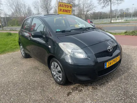 Toyota Yaris 1.3 VVTi Comfort AIRCO 1EIGENAAR ONDERHOUDS BOEKJES AANWEZIG