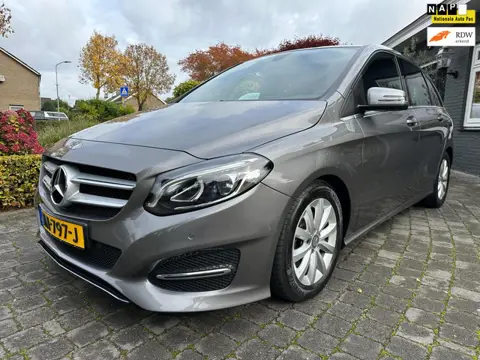 Mercedes-Benz B-klasse 180 Business Solution, Org NL, Dealer onderhouden