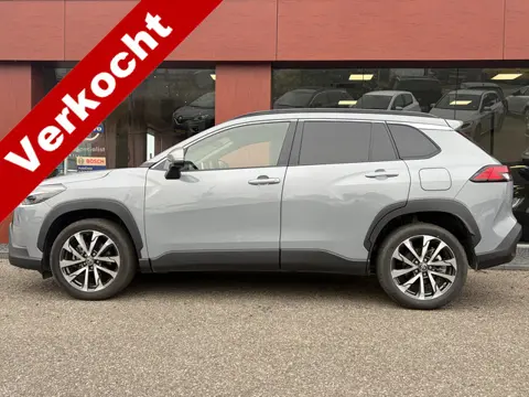 Toyota Corolla Cross Hybrid 200 Dynamic (bj 2025)